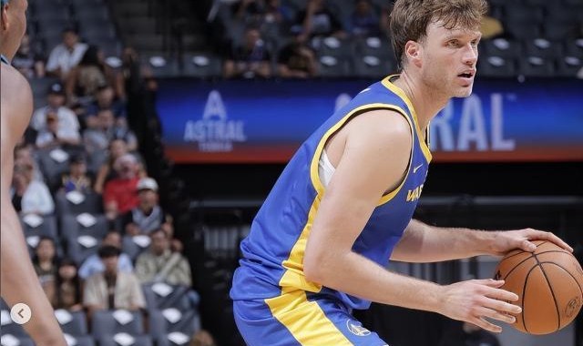 开云-不是后卫！勇士签2米13中锋 G联赛篮板王驰援库里