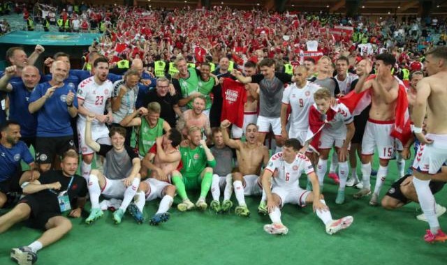 开云在线-新版童话的秘诀是轮换 丹麦全民皆兵昂首挺进四强